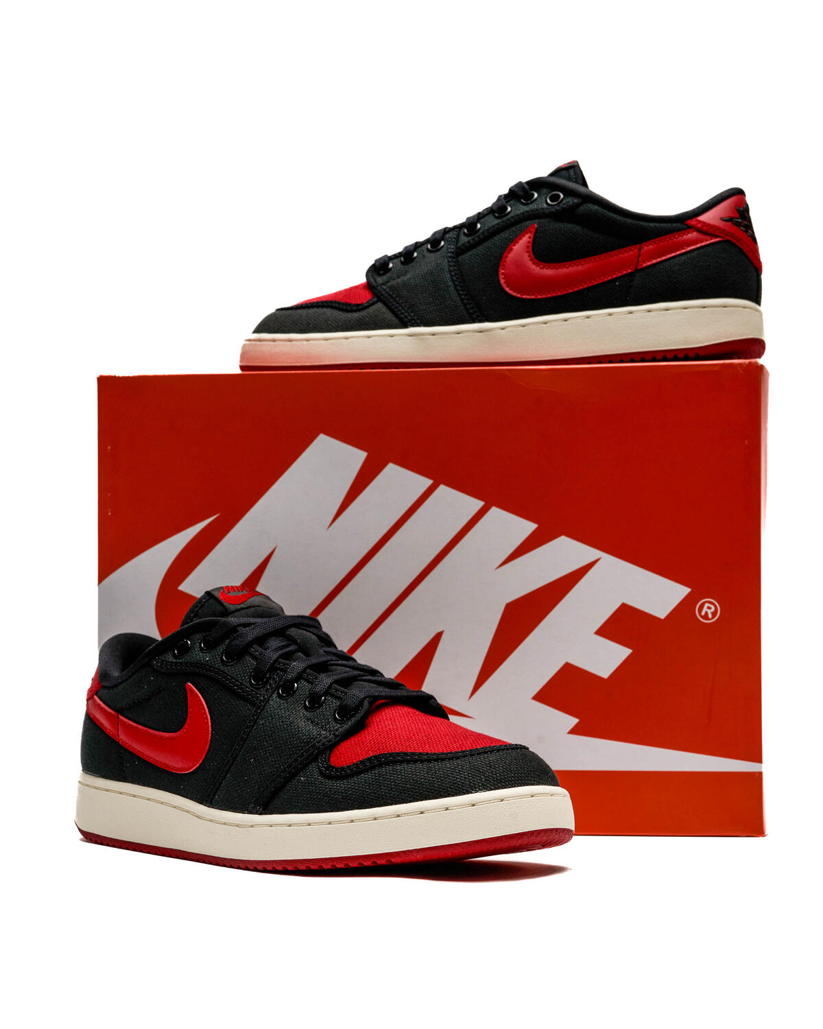 Black varsity red outlet sail jordan 1